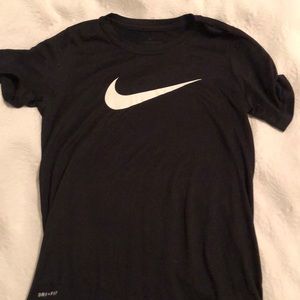 Nike boys dry fit T-shirt